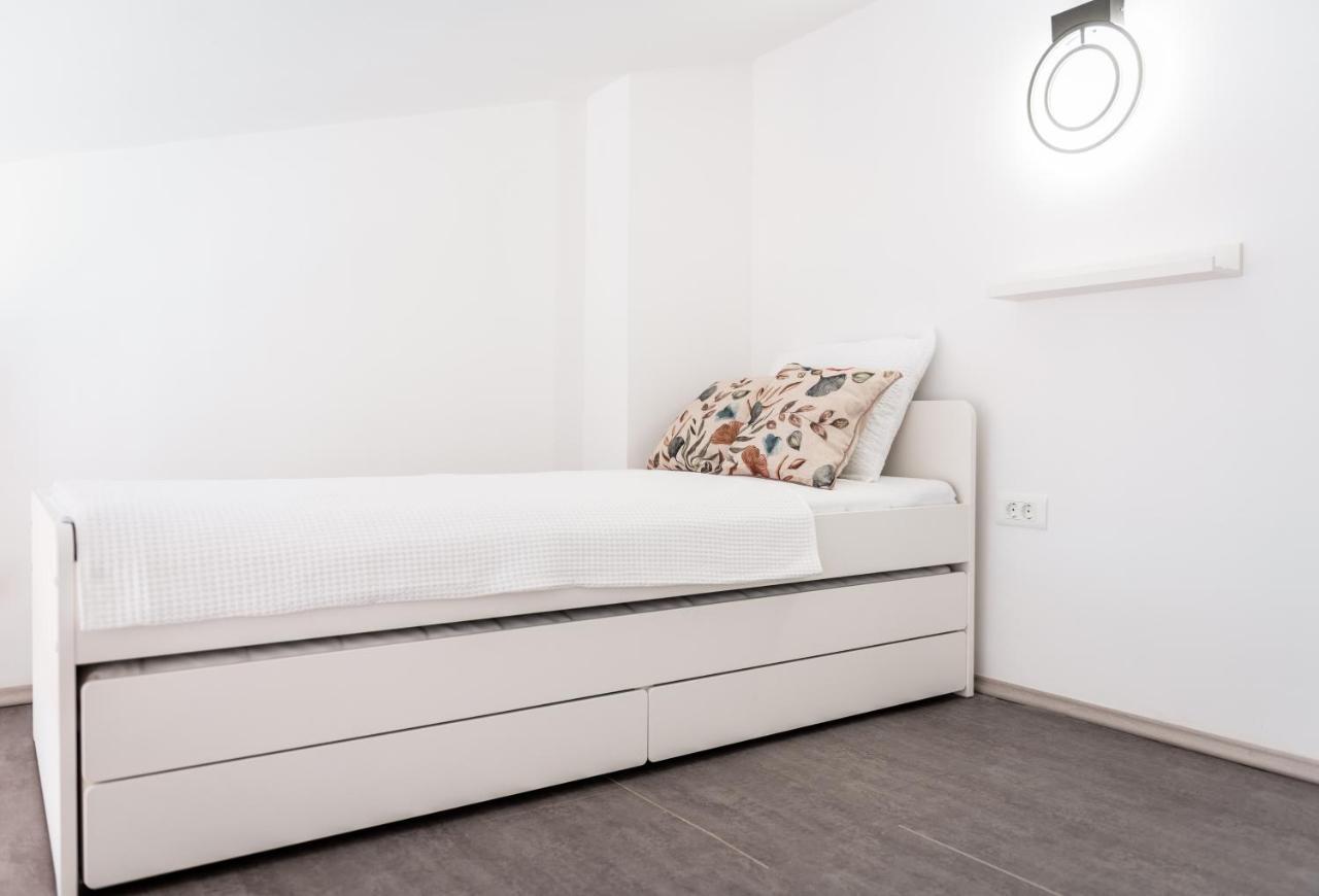 Apartments Matea Duće Eksteriør billede